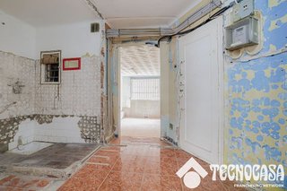 Local comercial en venta en Artigas - Llefià en Badalona