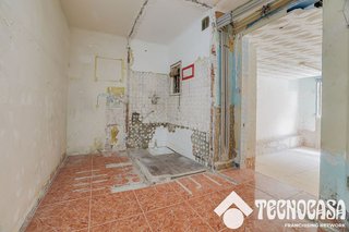 Local comercial en venta en Artigas - Llefià en Badalona