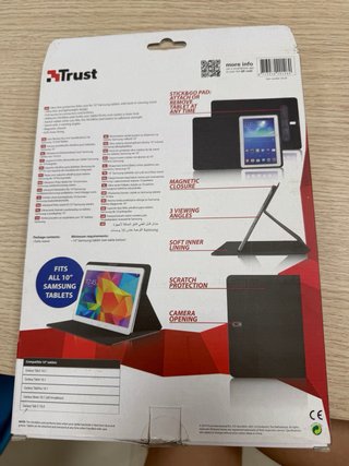 Funda Tablet Trust 10 Ultrathin Folio Stand