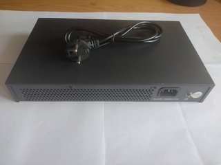 Switch TP-LINK TL-SG1016D 16 Puertos