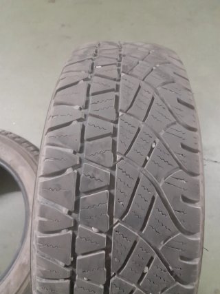 Michelin 215/60 R17 90% vida