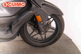 HONDA FORZA 125