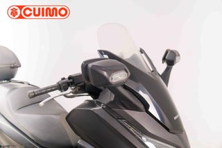 HONDA FORZA 125