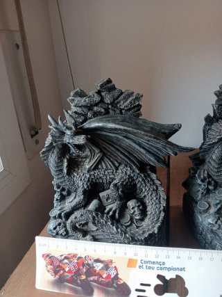 Separadores de libros dragón piedra