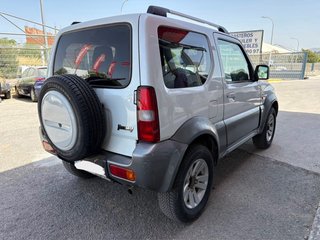 Suzuki Jimny 2010