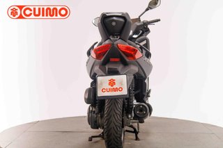 YAMAHA XMAX 250