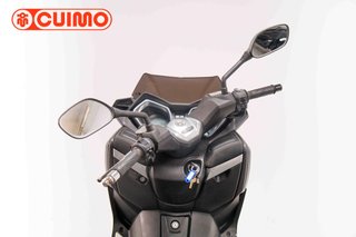 YAMAHA XMAX 250