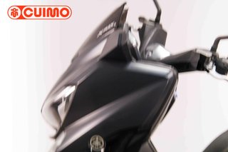 YAMAHA XMAX 250