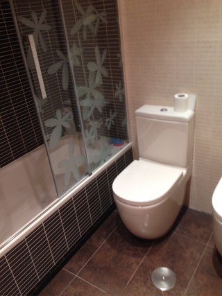 Alquilo habitacion en piso compartido