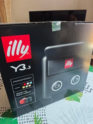 Cafetera illy Y3.3 Iperespresso capsulas