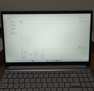 Portatil ASUS Vivobook Intel Core 5 120U 16GB