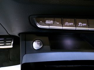 Audi Q5 SportBack 40TDI 204cv BlackLine S-Tron2025