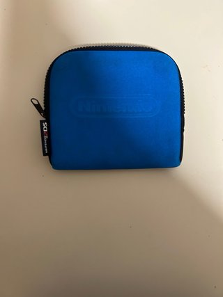 Nintendo 2DS Azul con funda