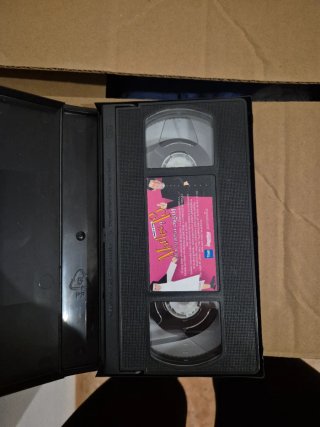 Martes y 13 Ella no quería, oiga! VHS