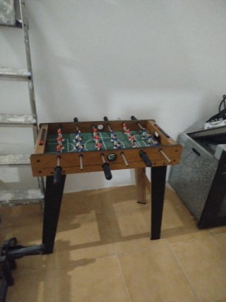 Futbolín de madera