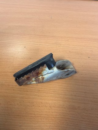 Estribera delantera izquierda BMW R 1100 GS 96