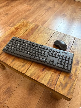Pack Teclado y Ratón Inalámbrico Logitech MK270