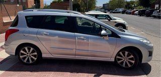 130.000KM Peugeot 308 SW 1.6 e-HDi Blue Lion