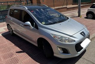 130.000KM Peugeot 308 SW 1.6 e-HDi Blue Lion