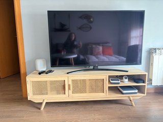 Mueble TV Sklum Madera y Ratán
