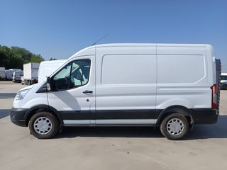 Ford Transit trend furgon L2H2 con trampilla 130cv