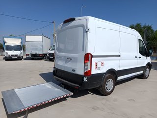 Ford Transit trend furgon L2H2 con trampilla 130cv