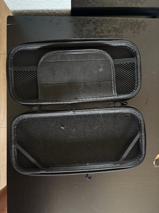 Estuche Nintendo Switch Negro
