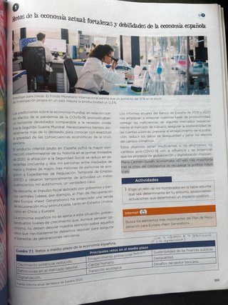 Economía 1 Bachillerato. Anaya Operacion Mundo