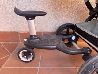 Carrito Bugaboo Camaleón3 con patinete