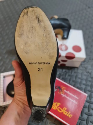 Tus zapatos de Olé para niñas + Castañuelas