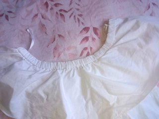 Blusa Bershka blanca talla M