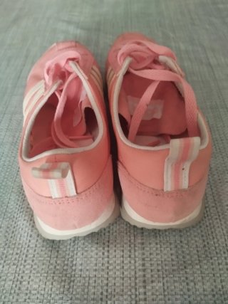 Botines Adidas Rosa y Blanco