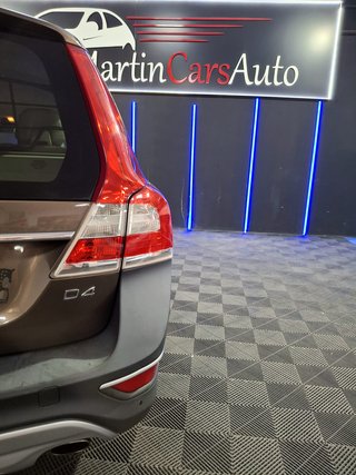 VOLVO XC70 II D4 181