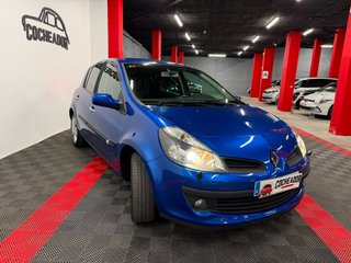 Renault Nuevo Clio Exception 2.0 16v 140CV