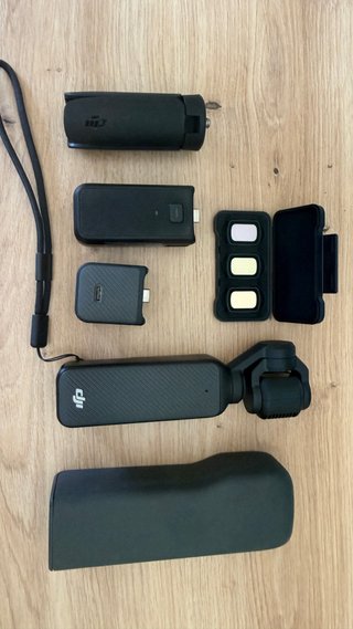 DJI Osmo Pocket 3 como nueva + Accesorios