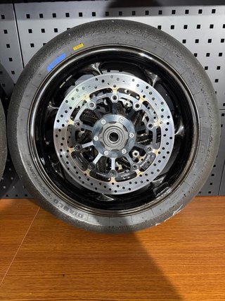 Llantas carbono M1000RR