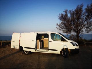 Furgo camper Ford transit custom “Negociable”.