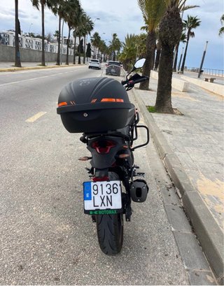 Voge 300 DS Gris y Naranja