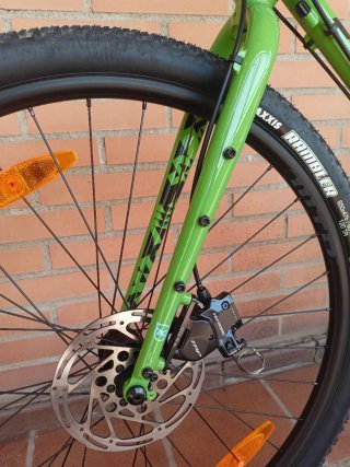 Bicicleta Gravel Kona Rove DL