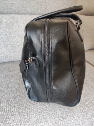 Bolsa de viaje polipiel negra
