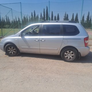 KIA Carnival 2010