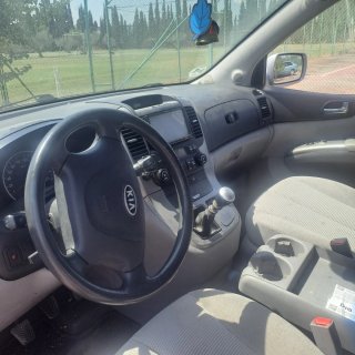 KIA Carnival 2010