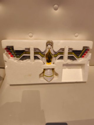 Falconzord Deluxe White Ranger's Power Rangers