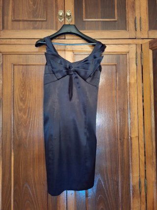 Vestido fiesta negro lazo