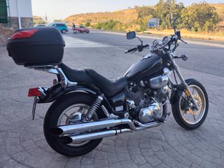 Yamaha Virago 1100 Custom Negra