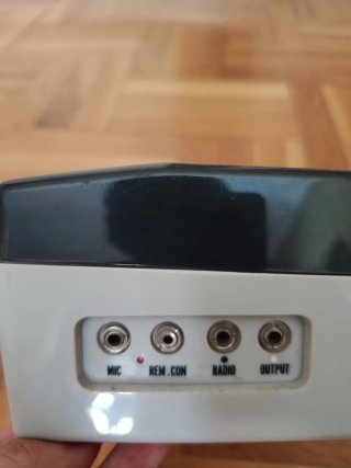 Grabadora de cinta marca Hitachi Vintage