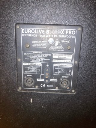 4 Cajas altavoces