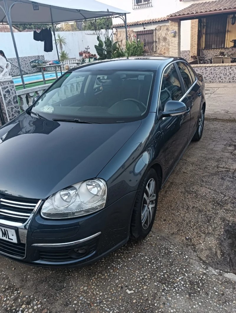 Volkswagen Jetta 2008 - foto 1