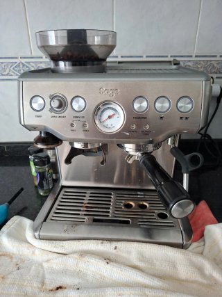 Cafetera Sage con molinillo