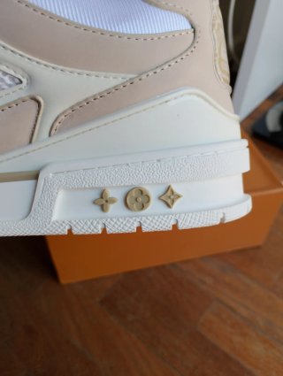 Scarpe Louis Vuitton Beige/Bianco
